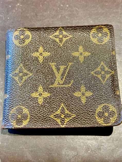 foglio con marchio louis vuitton|Portafoglio Marco Monogram .